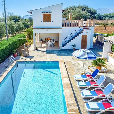 Villa Oliver By