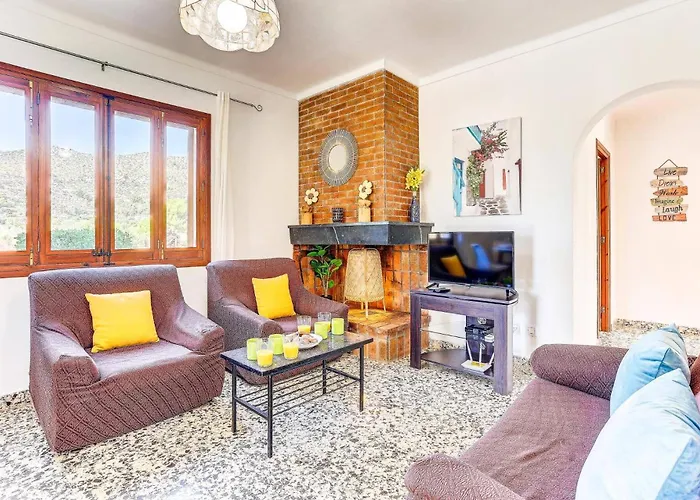 Вілла Oliver By *