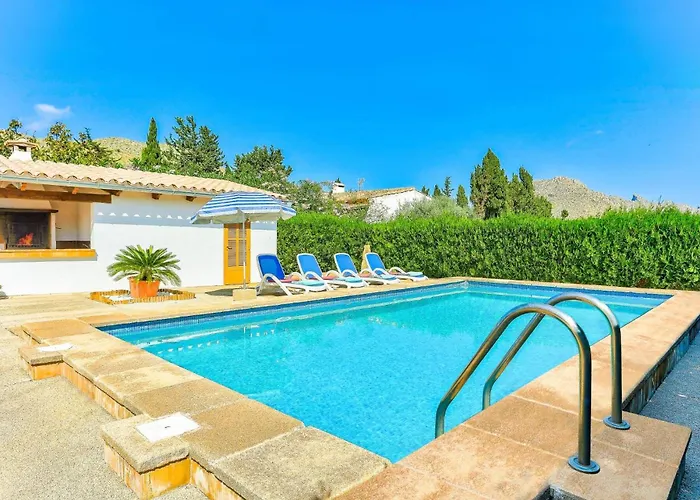 Oliver By Port de Pollenca