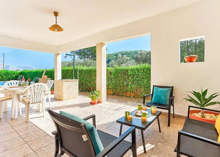 Oliver By * Port de Pollenca